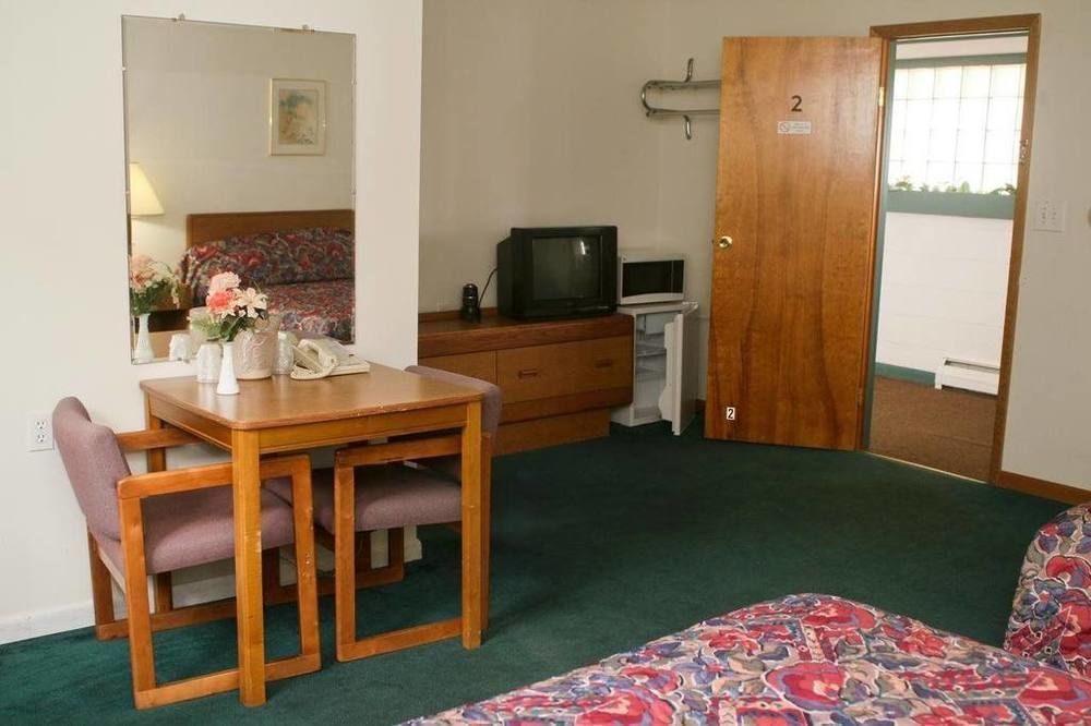 Budget Inn Wellsville Exterior foto