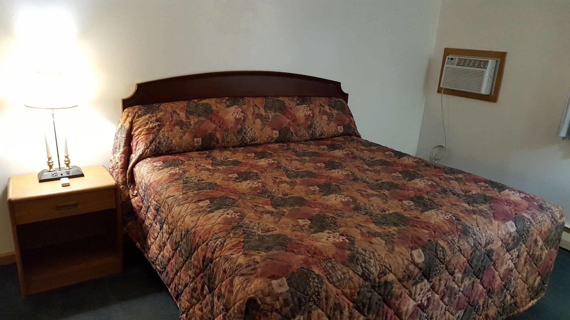 Budget Inn Wellsville Exterior foto